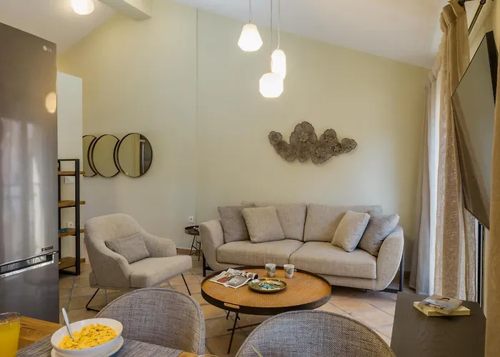 Adriana's Loft * アルゴストリオン