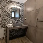 Adriana's Loft أرغوستولي